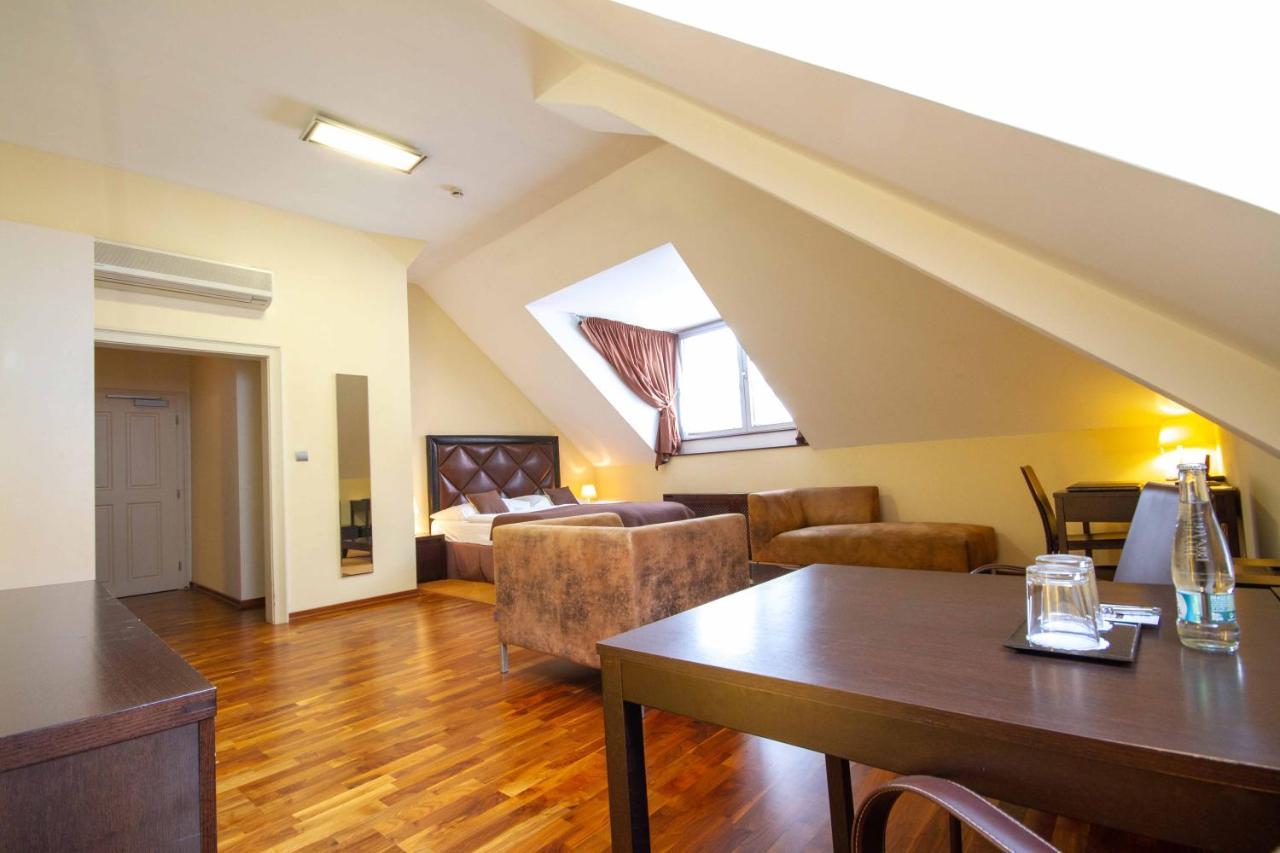 Skaritz Hotel & Residence 브라티슬라바 외부 사진