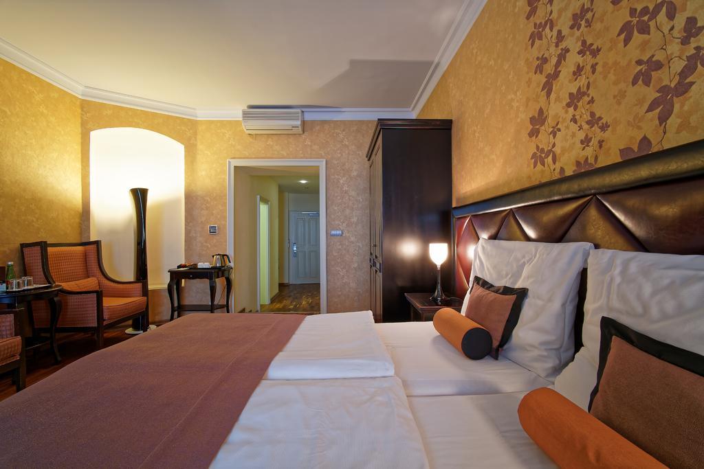 Skaritz Hotel & Residence 브라티슬라바 외부 사진